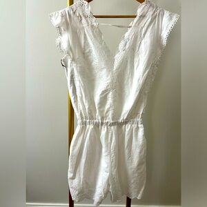 Tart white romper